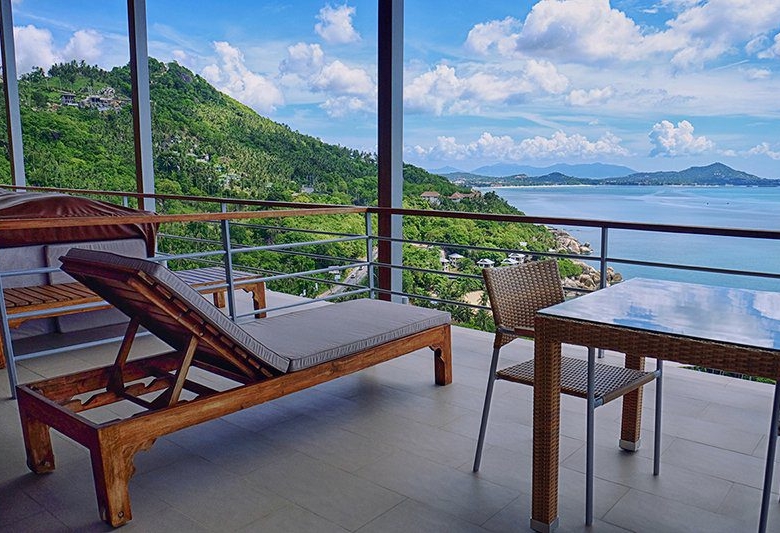 9 bedroom apartment complex