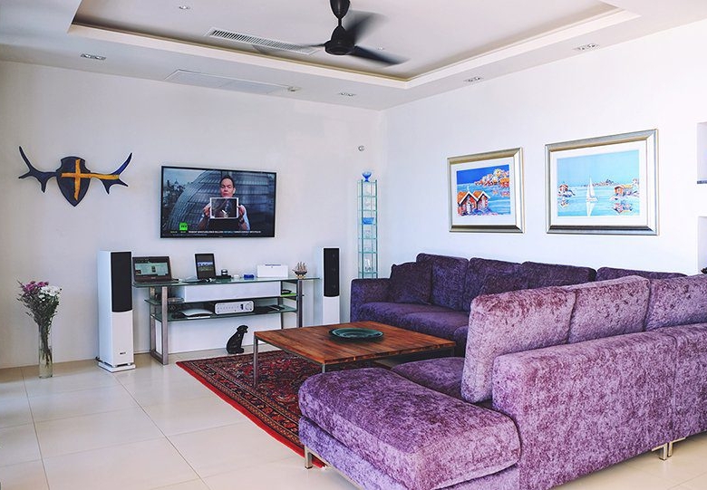 9 bedroom apartment complex