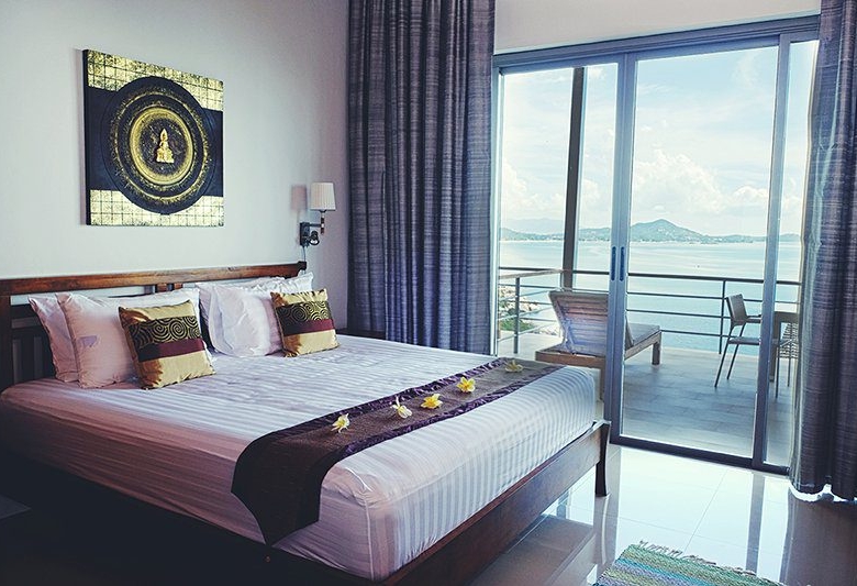 9 bedroom apartment complex