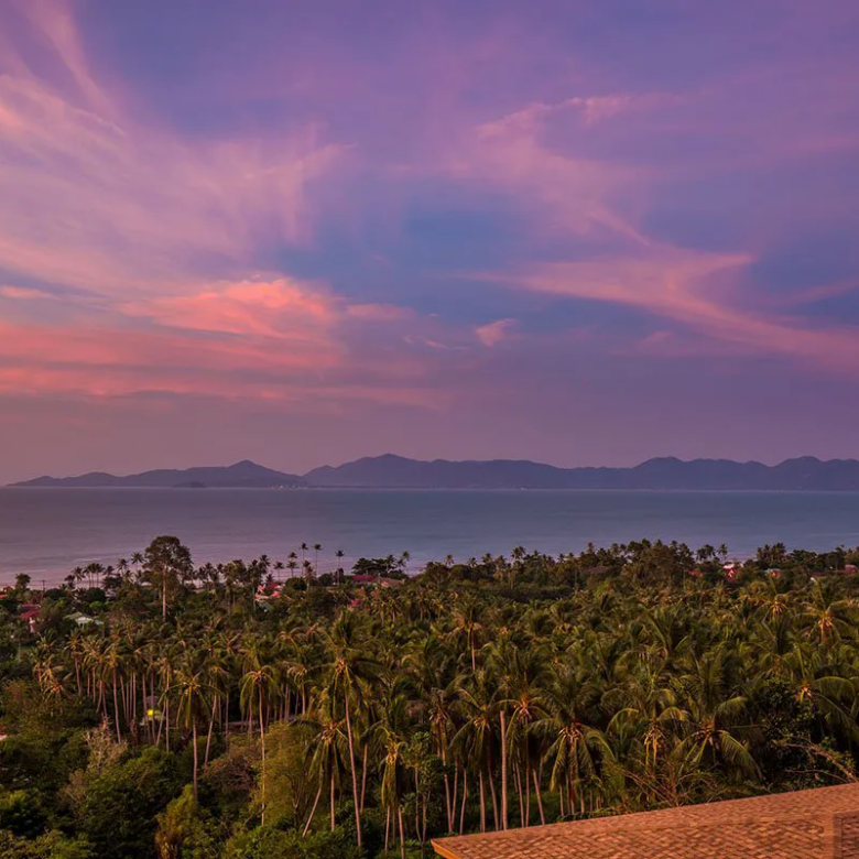 6 bedroom villa with panoramic Sea views