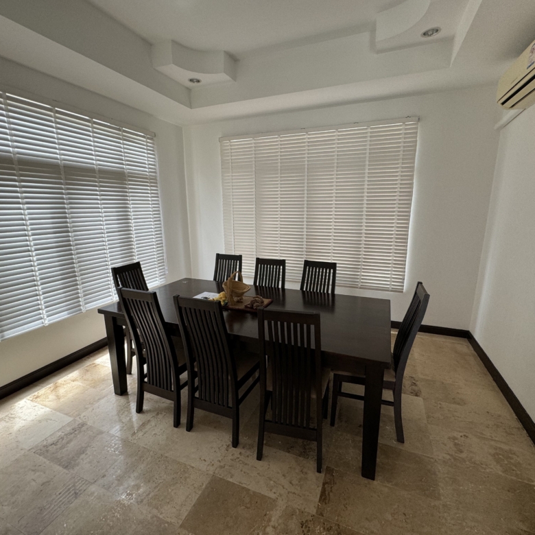 Five 3 bedroom villas for sale