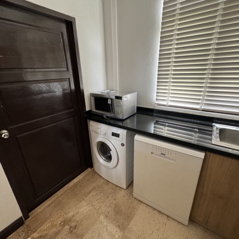 Five 3 bedroom villas for sale