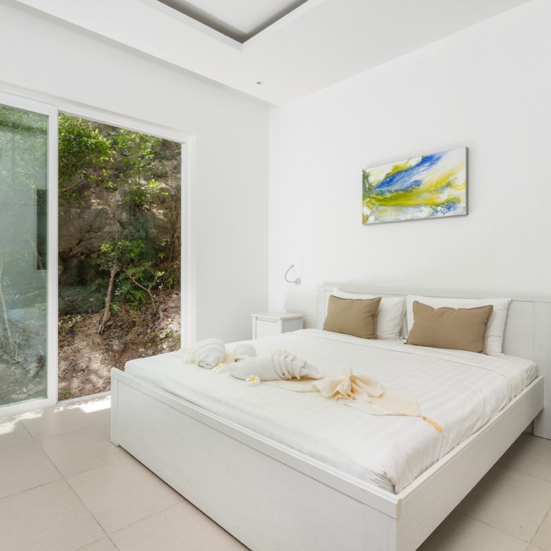 3 Bedroom Sea View Villa in Bangrak Hills