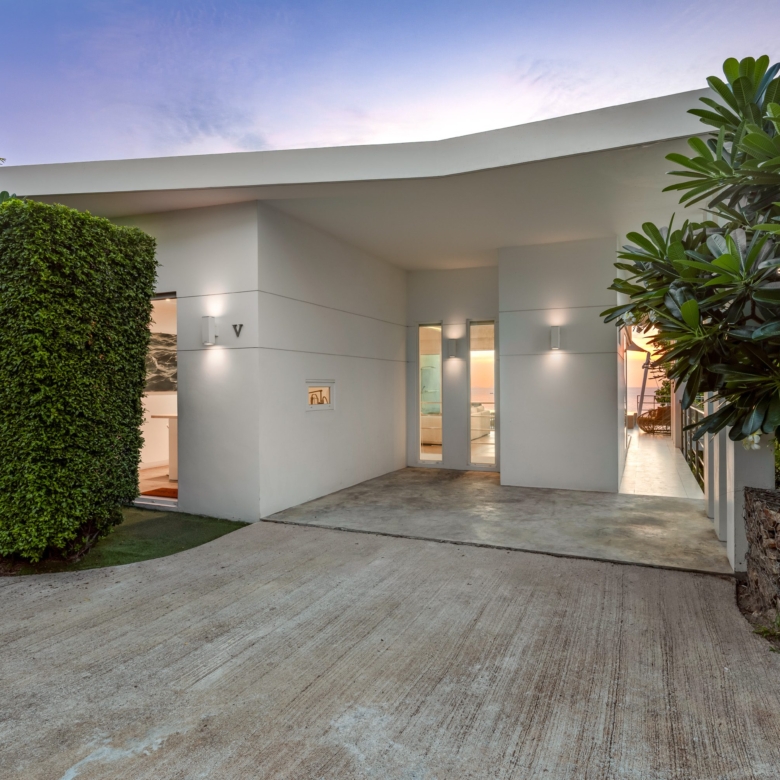 3 Bedroom Sea View Villa in Bangrak Hills