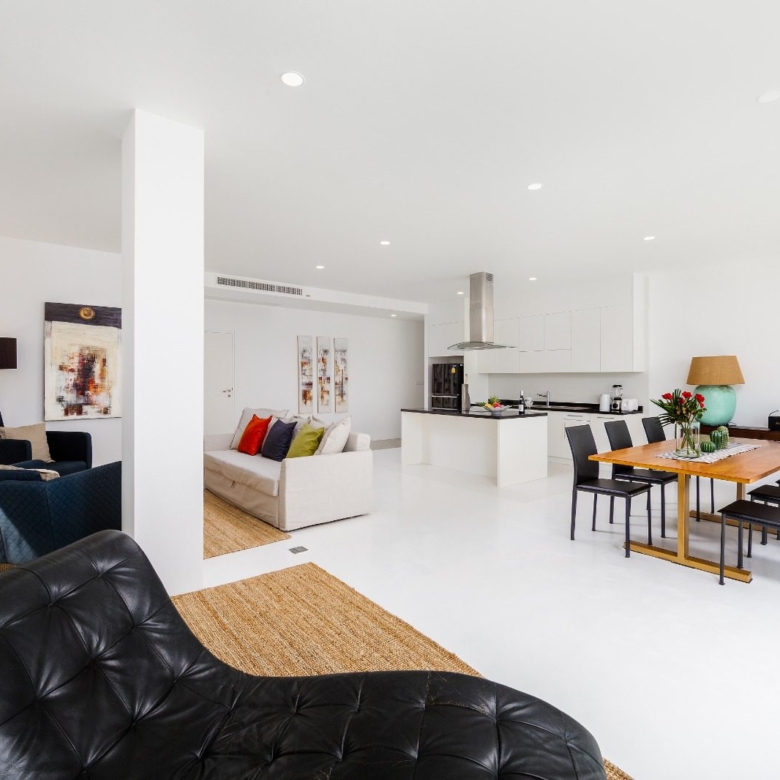 3 bedroom Corner Penthouse