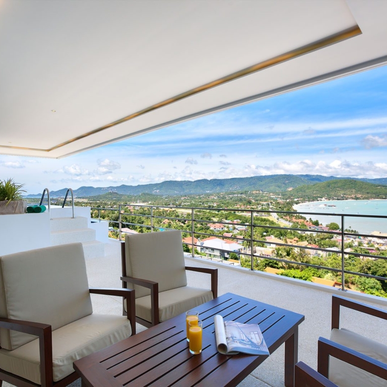 3 bedroom 3.5 bathroom modern penthouse