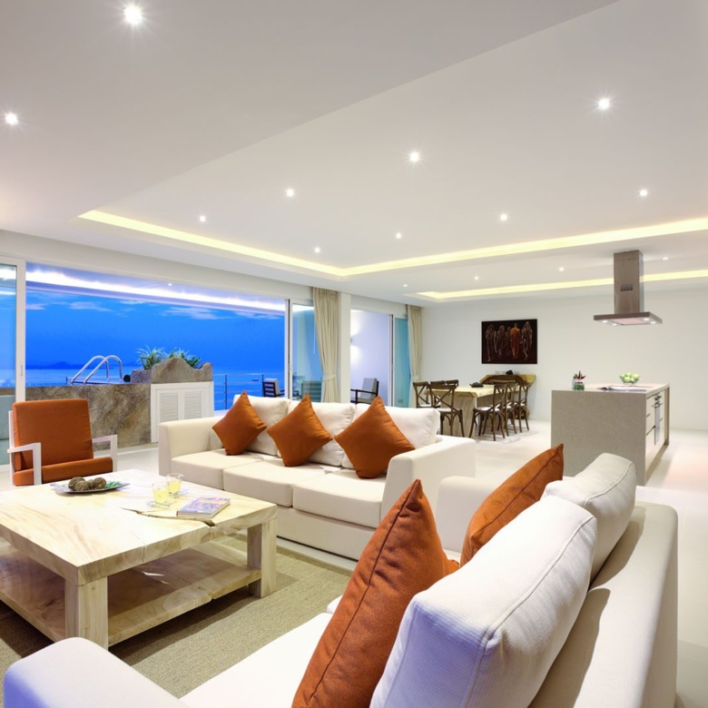 3 bedroom 3.5 bathroom modern penthouse