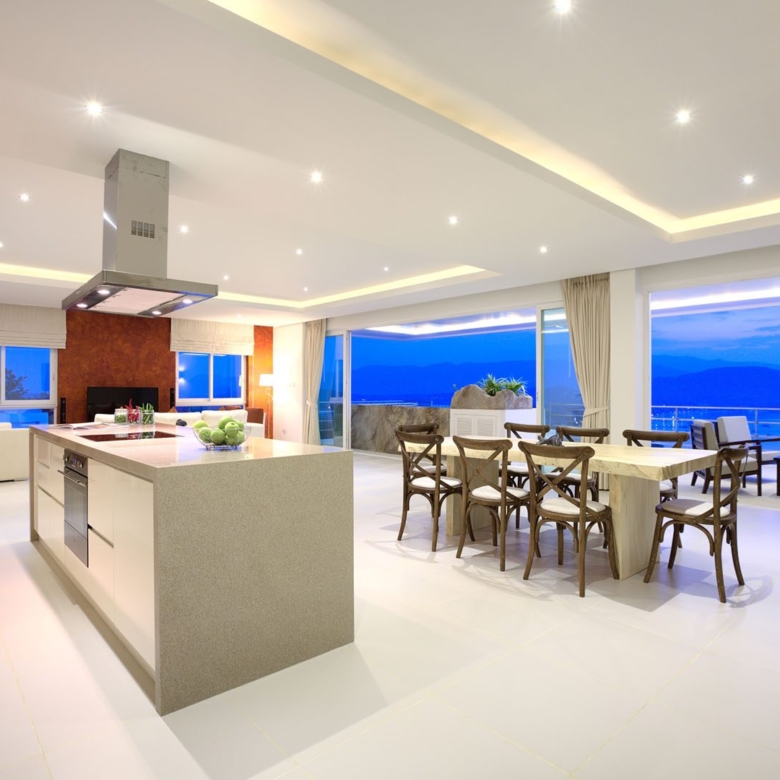 3 bedroom 3.5 bathroom modern penthouse