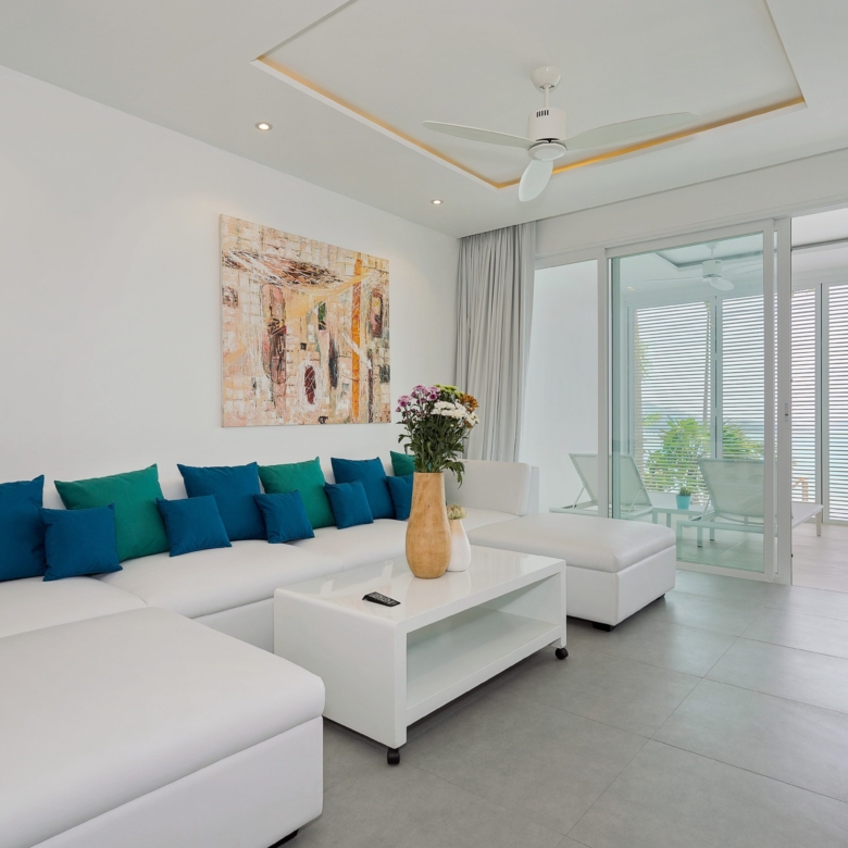 2 Bedroom 2 Bathroom Apartment