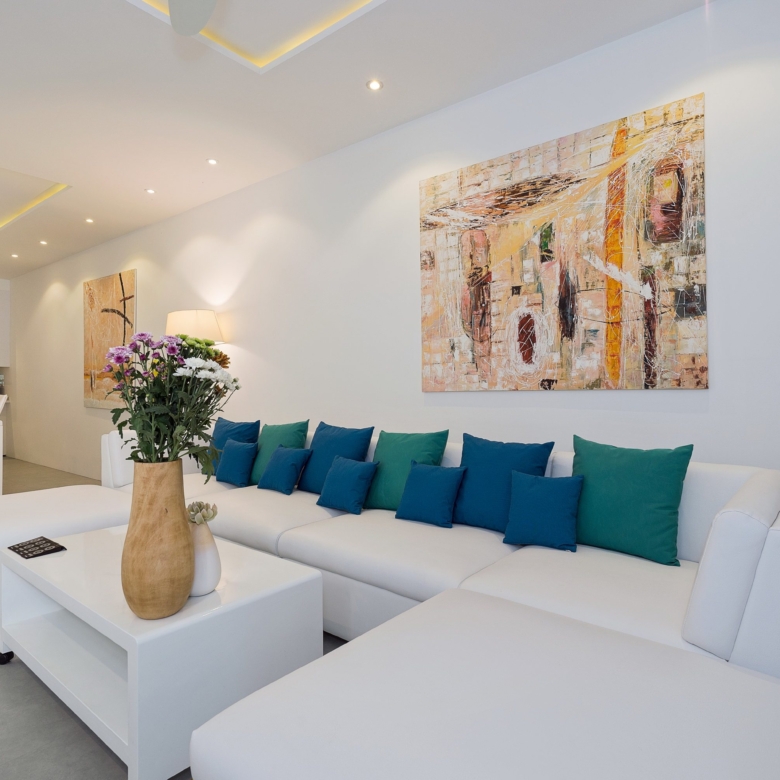 2 Bedroom 2 Bathroom Apartment