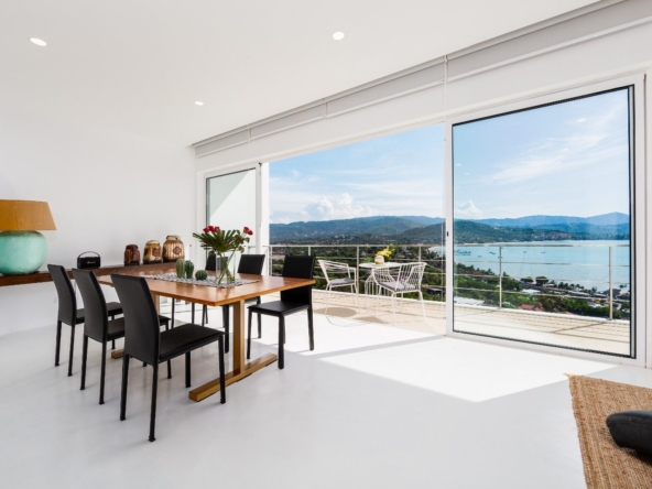 3 bedroom Corner Penthouse