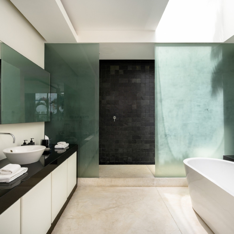 Sea View Villa in Plai Laem