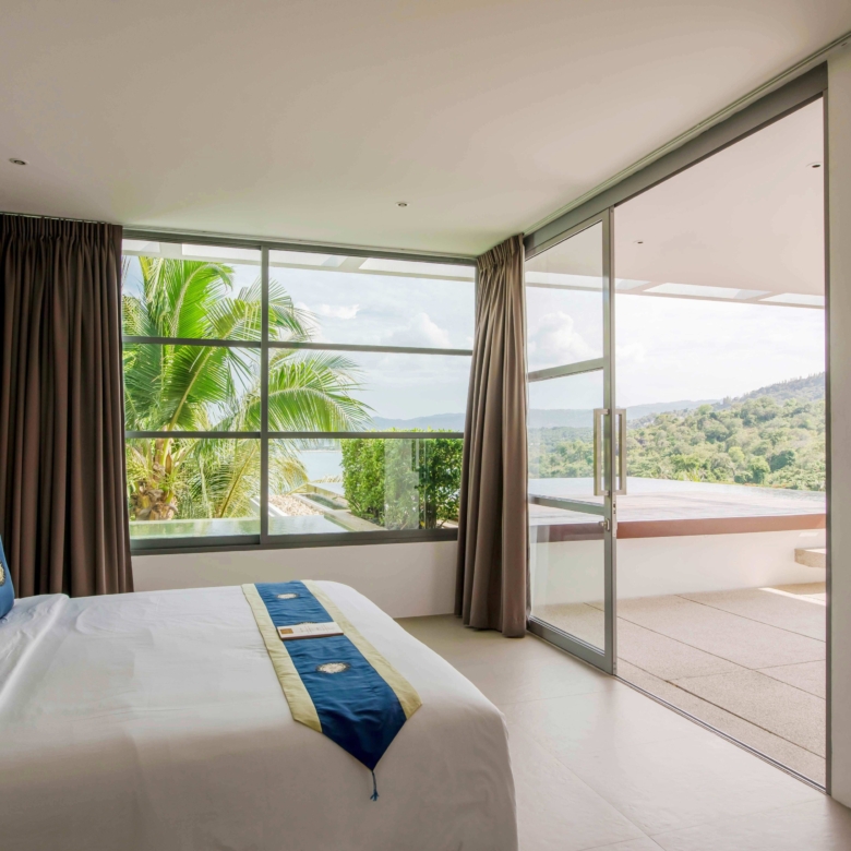 4 Bedroom with Private Infinity Pool