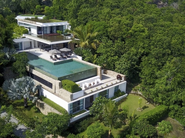 4 Bedroom with Private Infinity Pool