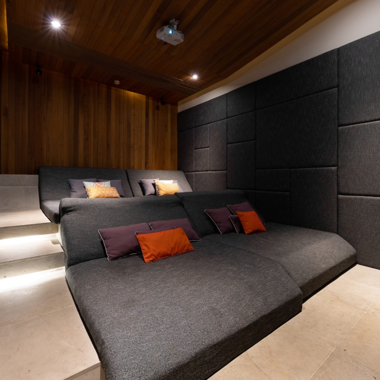 360 Degree View Villa