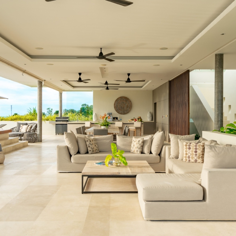 Breathtaking 6 bedroom Villa