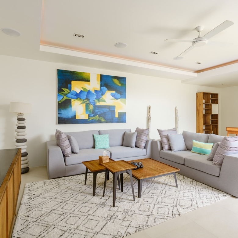 6 Bedroom Sea View Villa