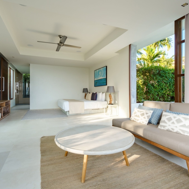 6 Bedroom Sea View Villa