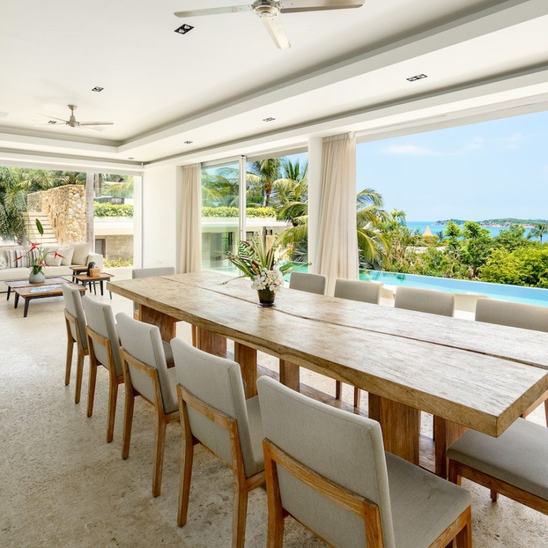 6 Bedroom Sea View Villa