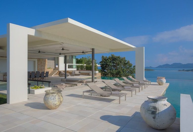 Spacious 5 Bedroom Villa