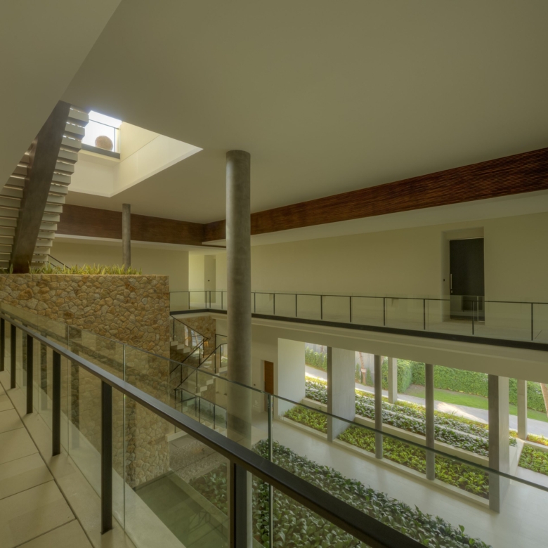 Breathtaking 6 bedroom Villa