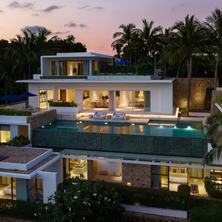 6 Bedroom Sea View Villa